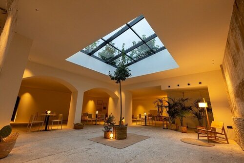 Внешний вид отеля Hotel Avenida в Сарагосе, фото 5