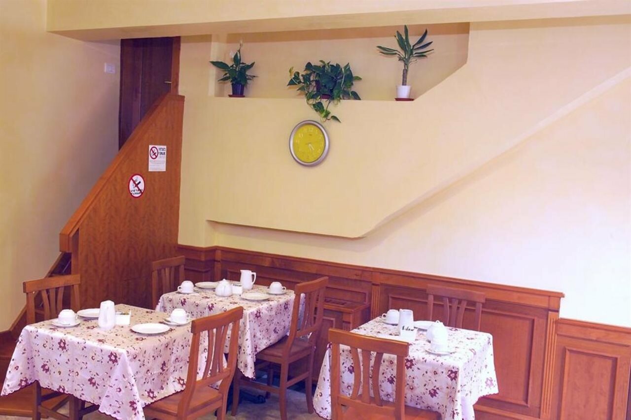 Фото Hotel Kriss