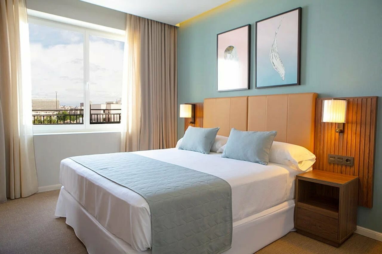 Фото Hotel Riu Plaza España