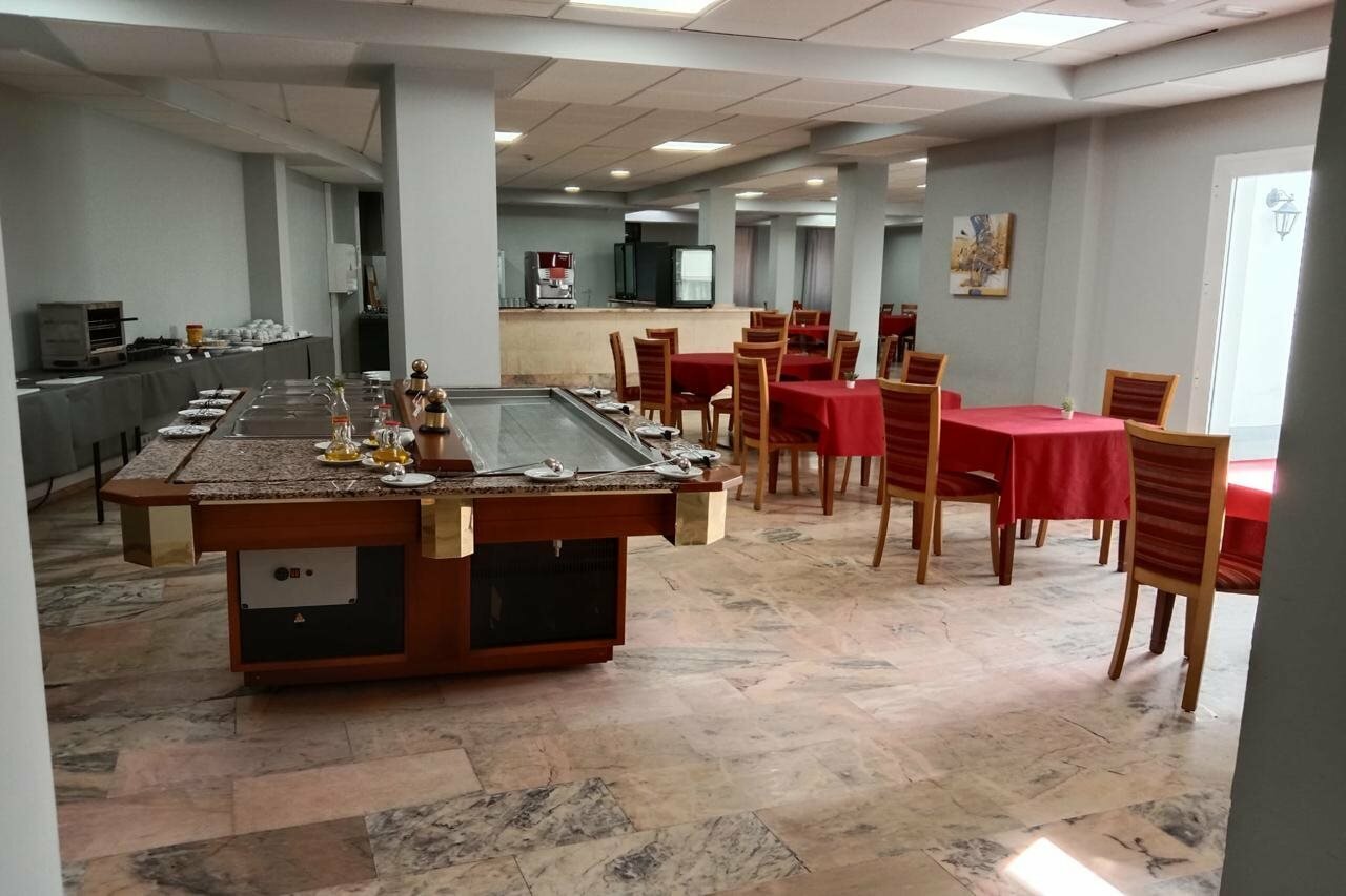 Фото Hotel Trafalgar