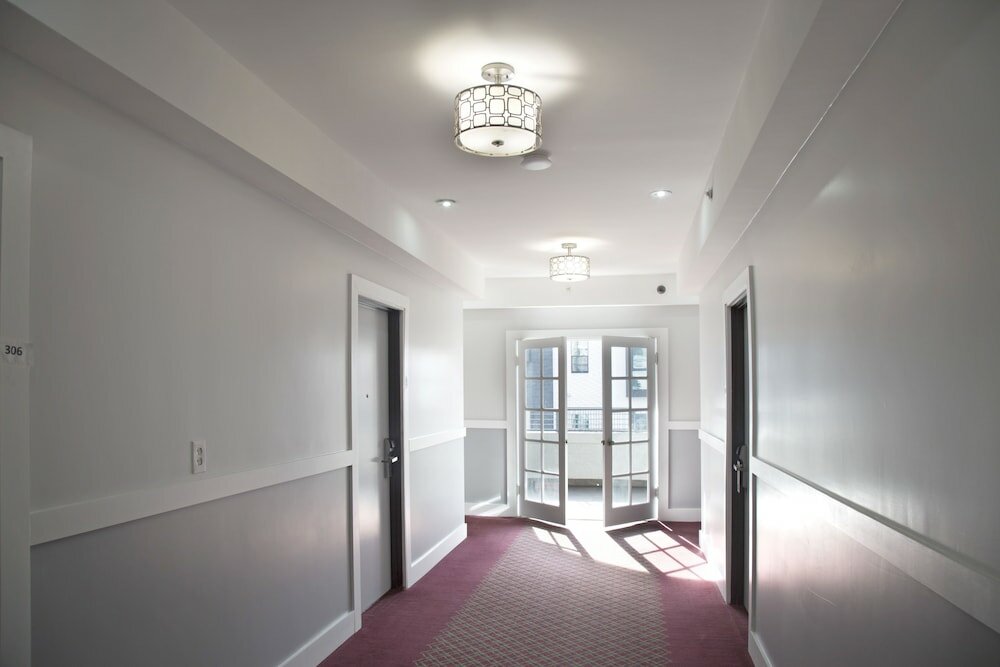 Фото Harborview Inn & Suites San Diego Harbor