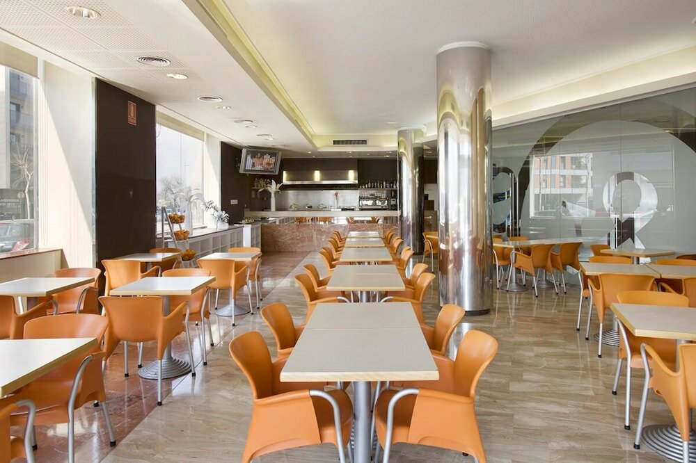 Фото Hotel Sb Express Tarragona