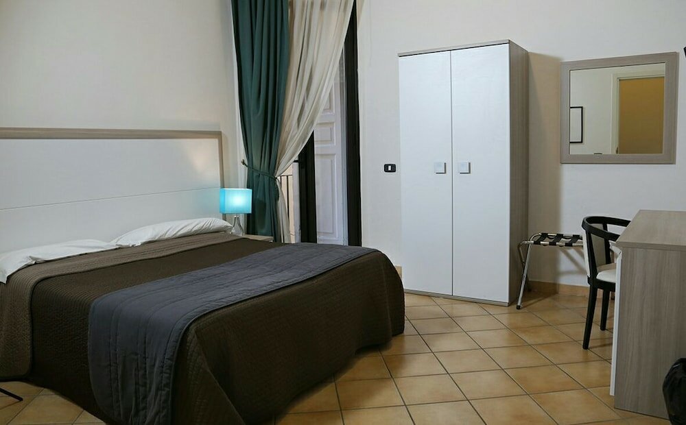 Фото Caravaggio Hotel