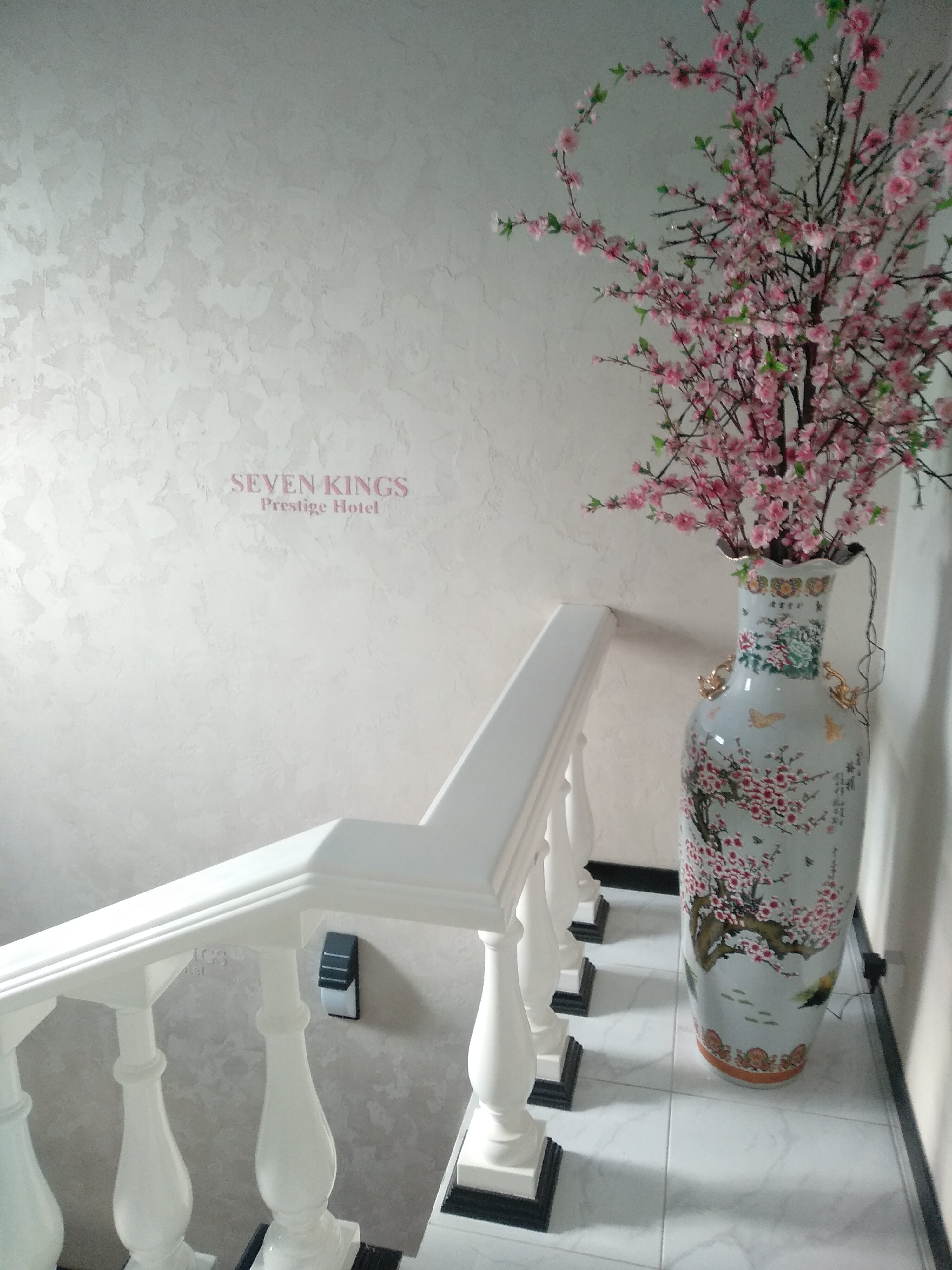 Фото Marton City