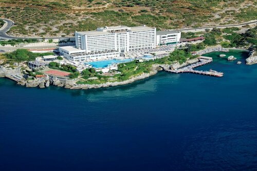 Гостиница Korumar Deluxe Hotel в Кушадасы
