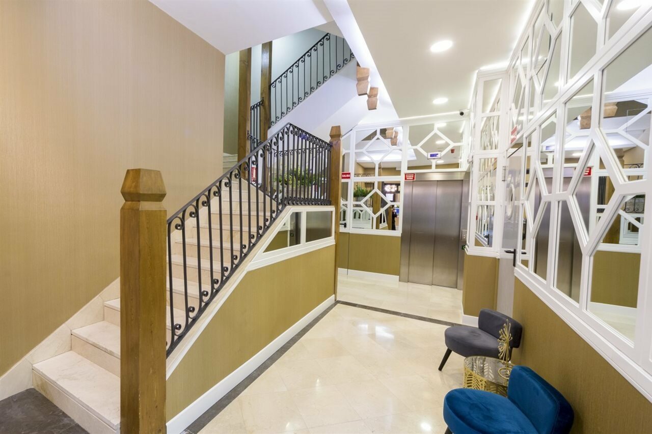 Фото 120900225462