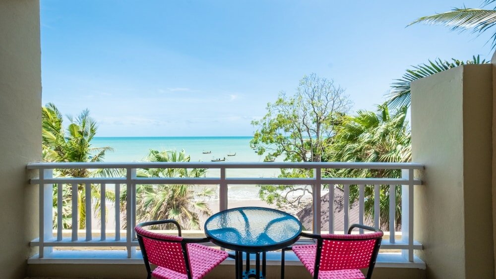 Фото Royal Phala Cliff Beach Resort and SPA