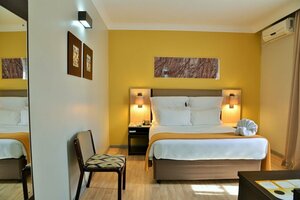 Гостиница Cresta Oasis