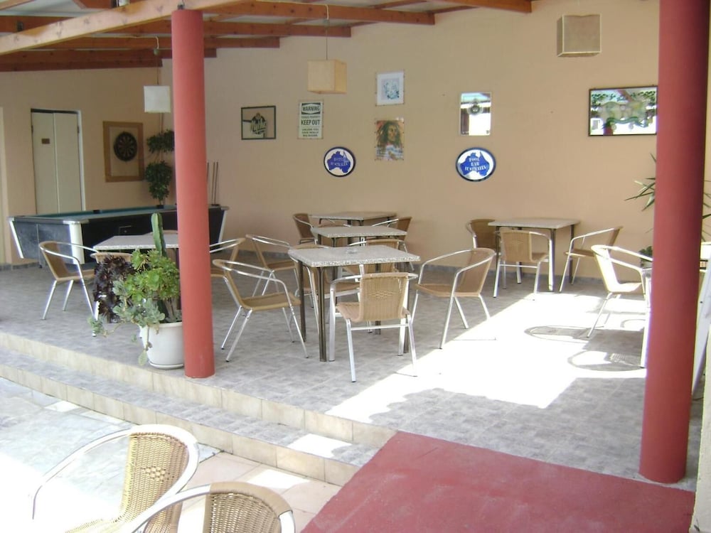 Фото Australia Hotel