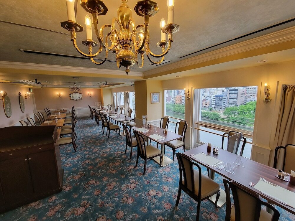 Фото Hotel Osaka Castle