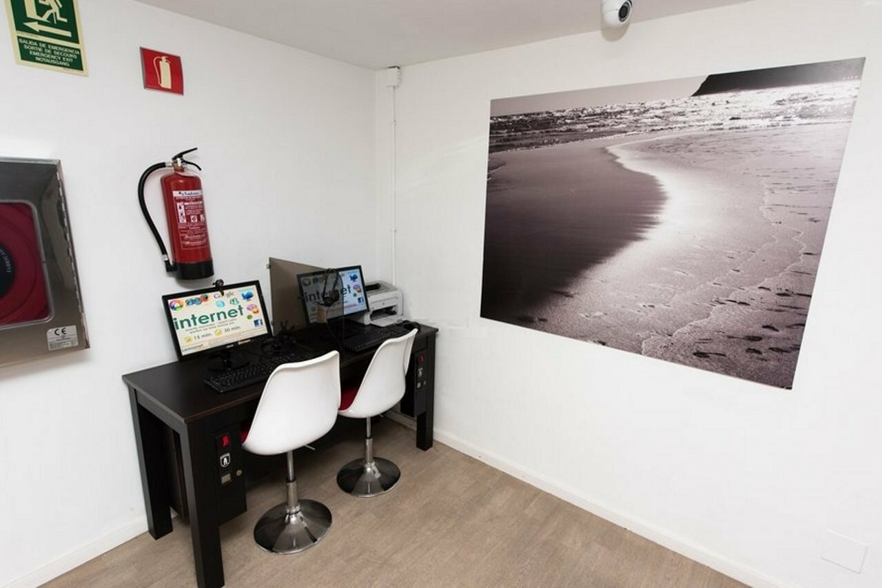 Фото Apartamentos Portonovo