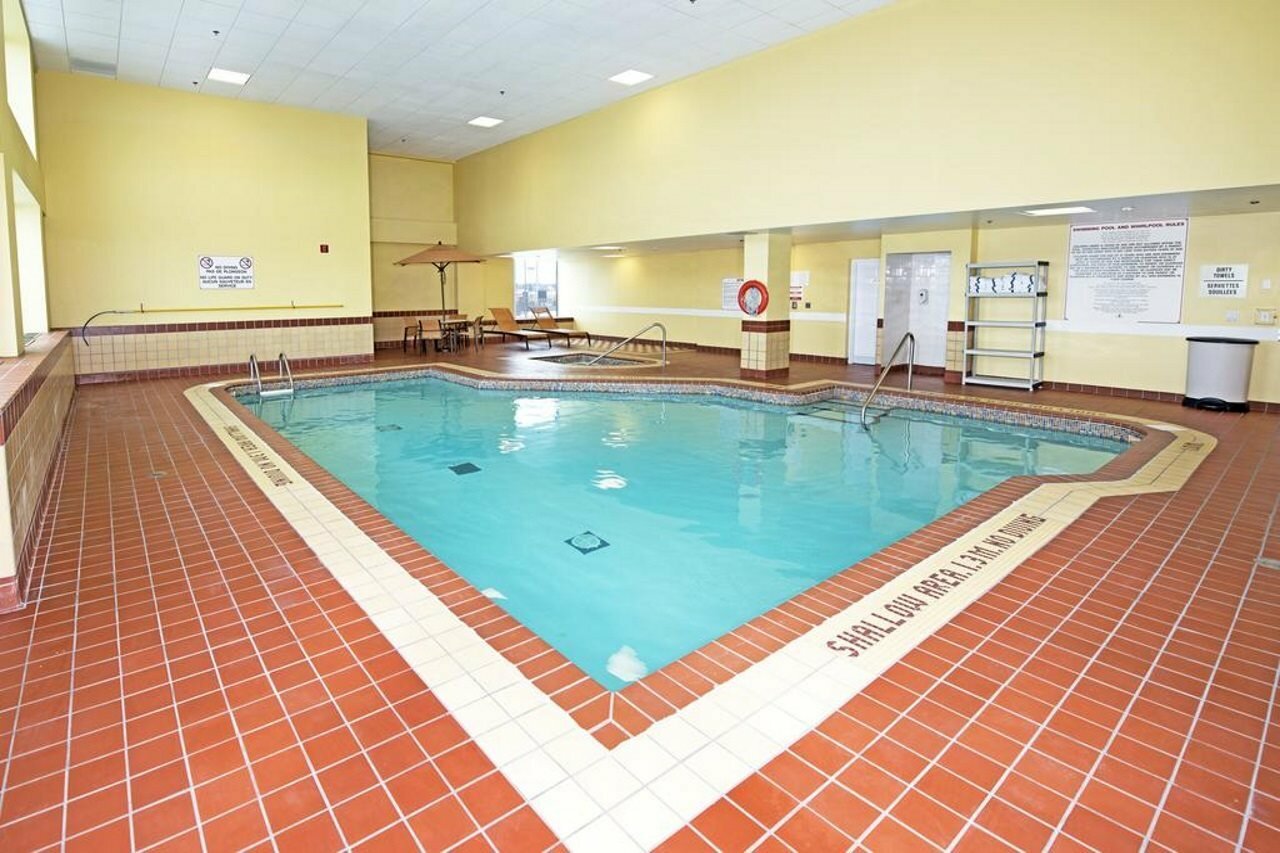 Фото Hampton Inn by Hilton Ottawa