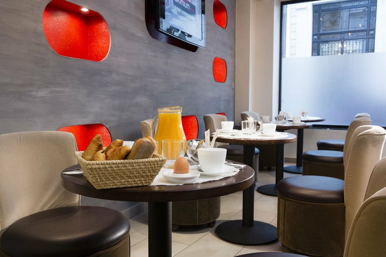 Фото Hotel 10 Opera by HappyCulture