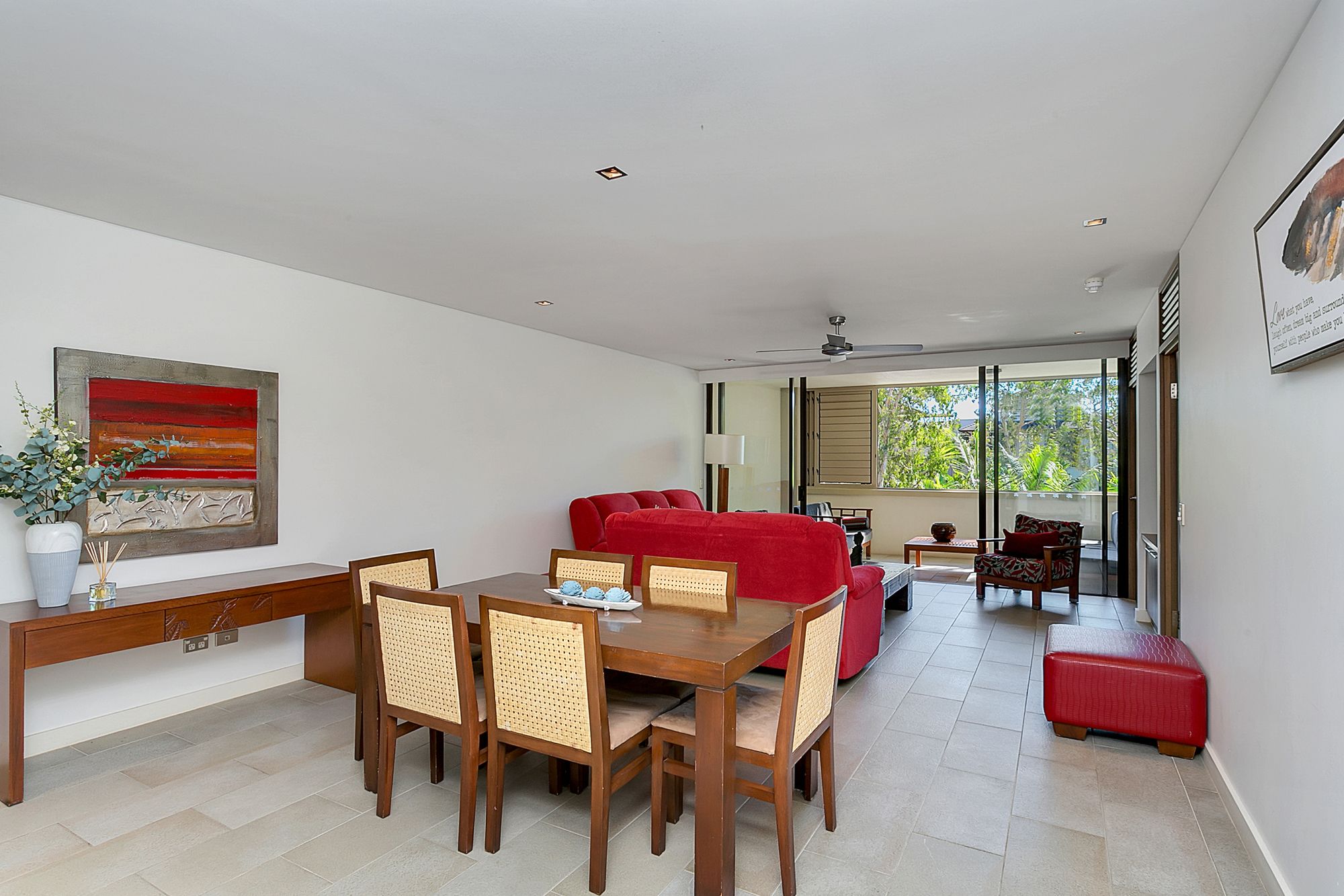 Фото Apartment 316 at Sea Temple Palm Cove