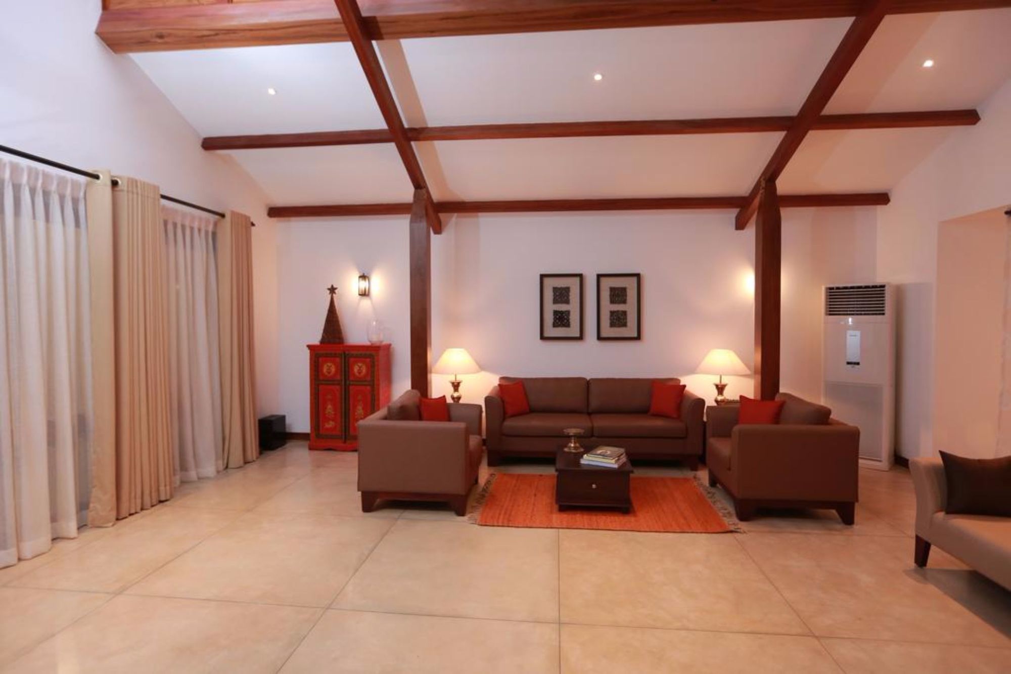 Фото Бутик-отель Aditya Boutique Hotel