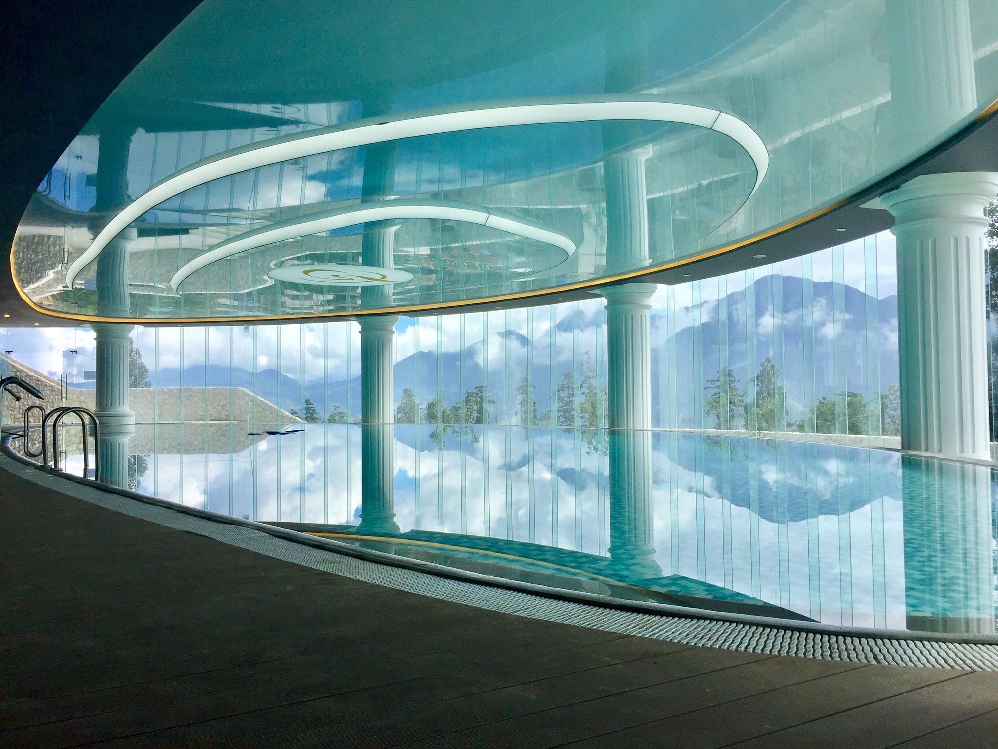 Фото Silk Path Grand Sapa Resort & Spa