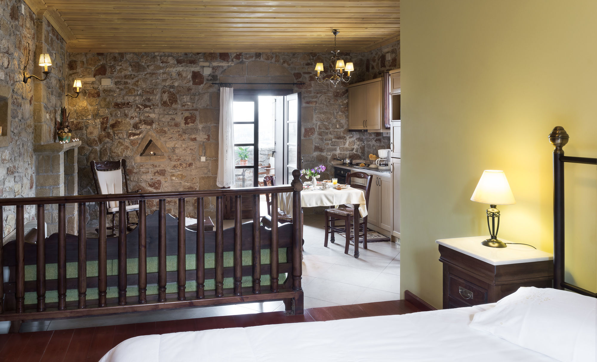 Фото Klymeni Traditional Homes