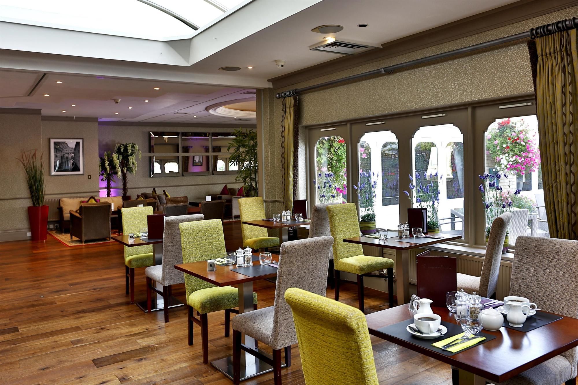 Фото Best Western Plus The Connaught Hotel & SPA