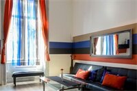 Фото Karma Boutique Apartments