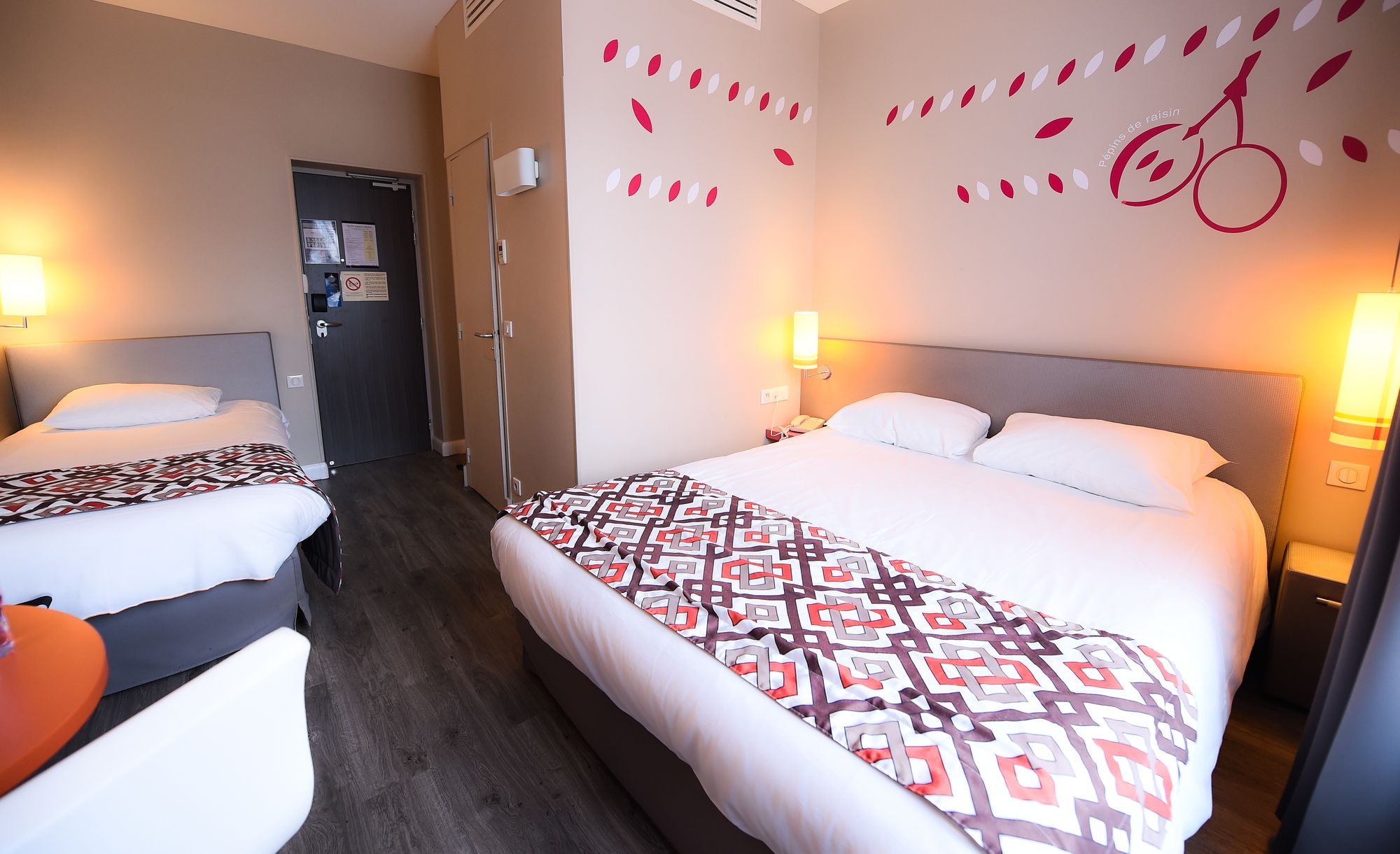 Фото Ibis Styles Dijon Central