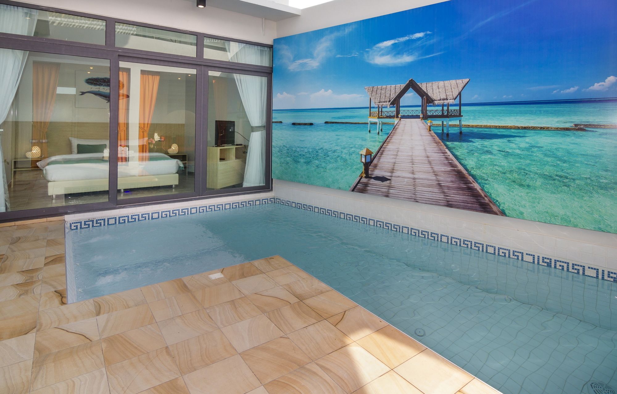 Фото Tropicana Pool Villa