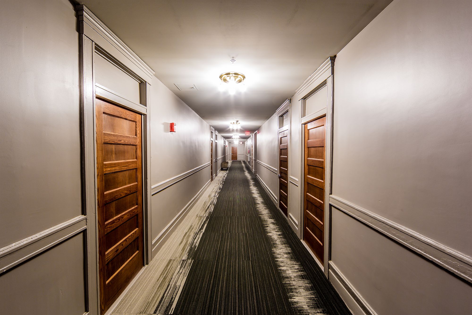 Фото Hotel at the Lafayette Trademark Collection by Wyndham