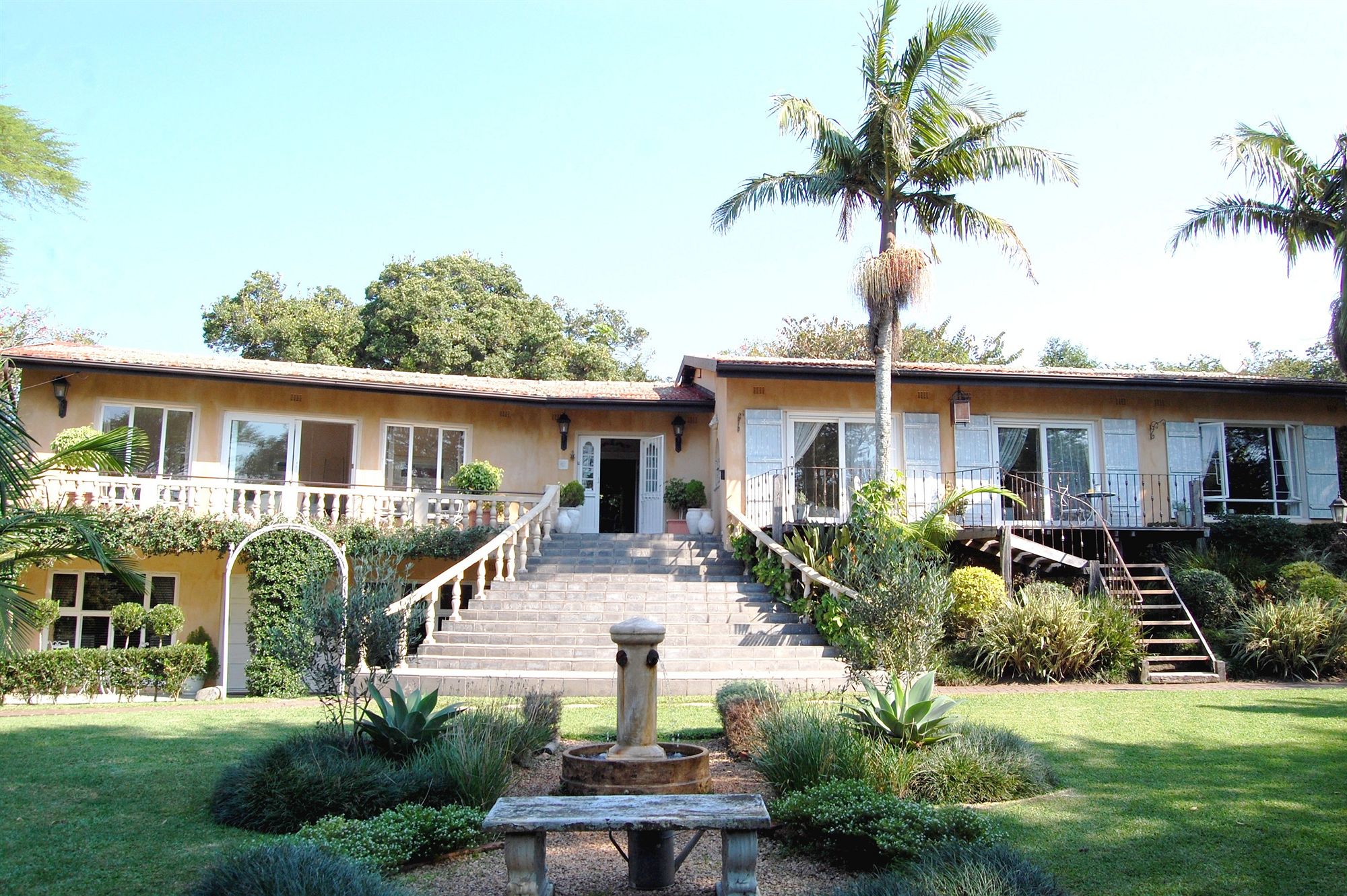 Фото Petite Provence B&b