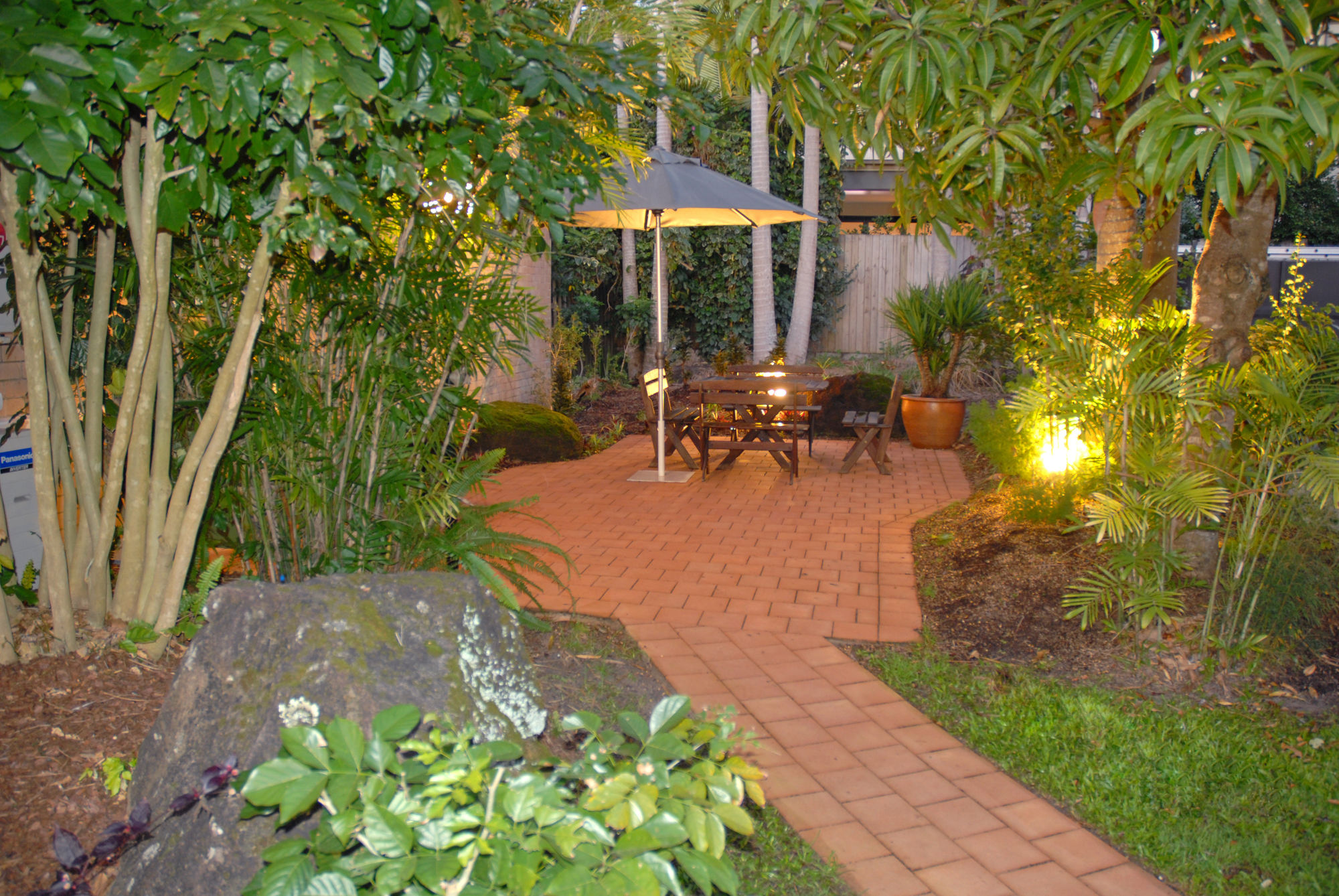 Фото Noosa Village River Resort