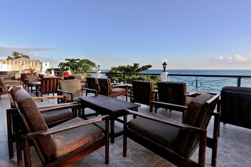Гостиница Africa House Hotel в Занзибаре