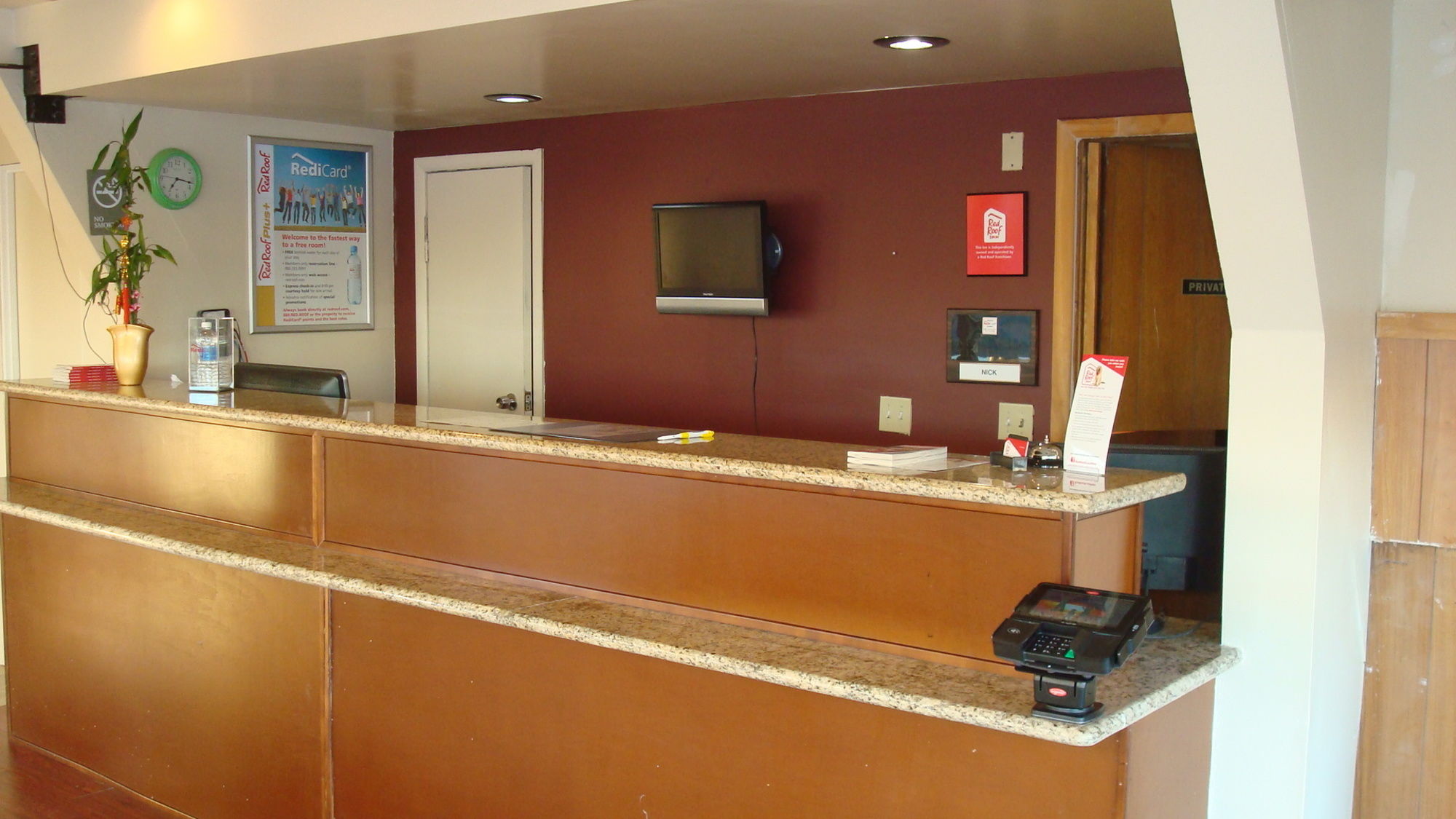 Фото Red Roof Inn Needles