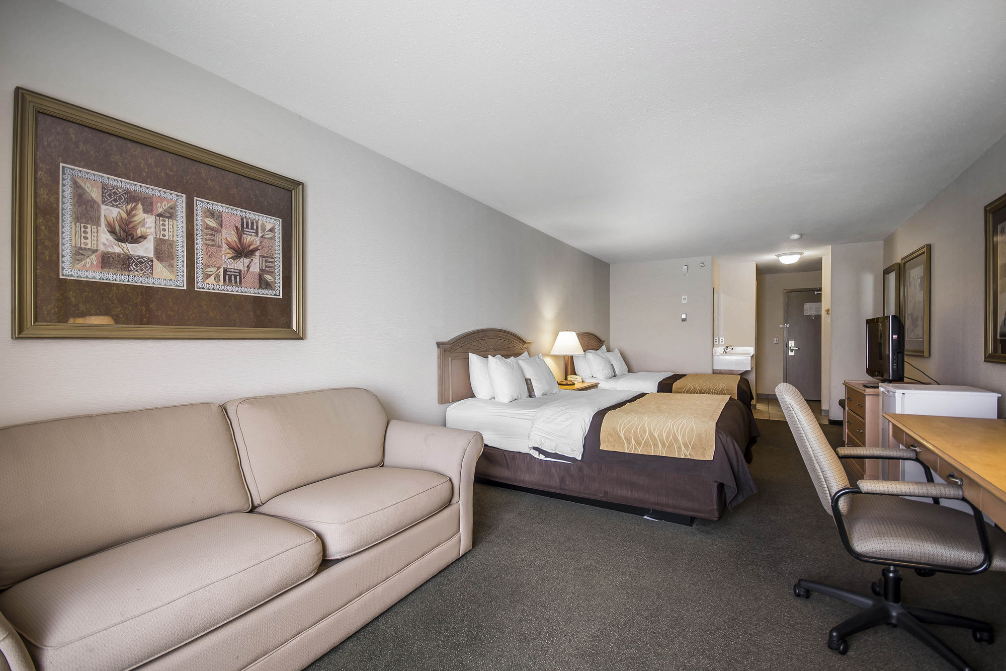 Фото Comfort Inn & Suites