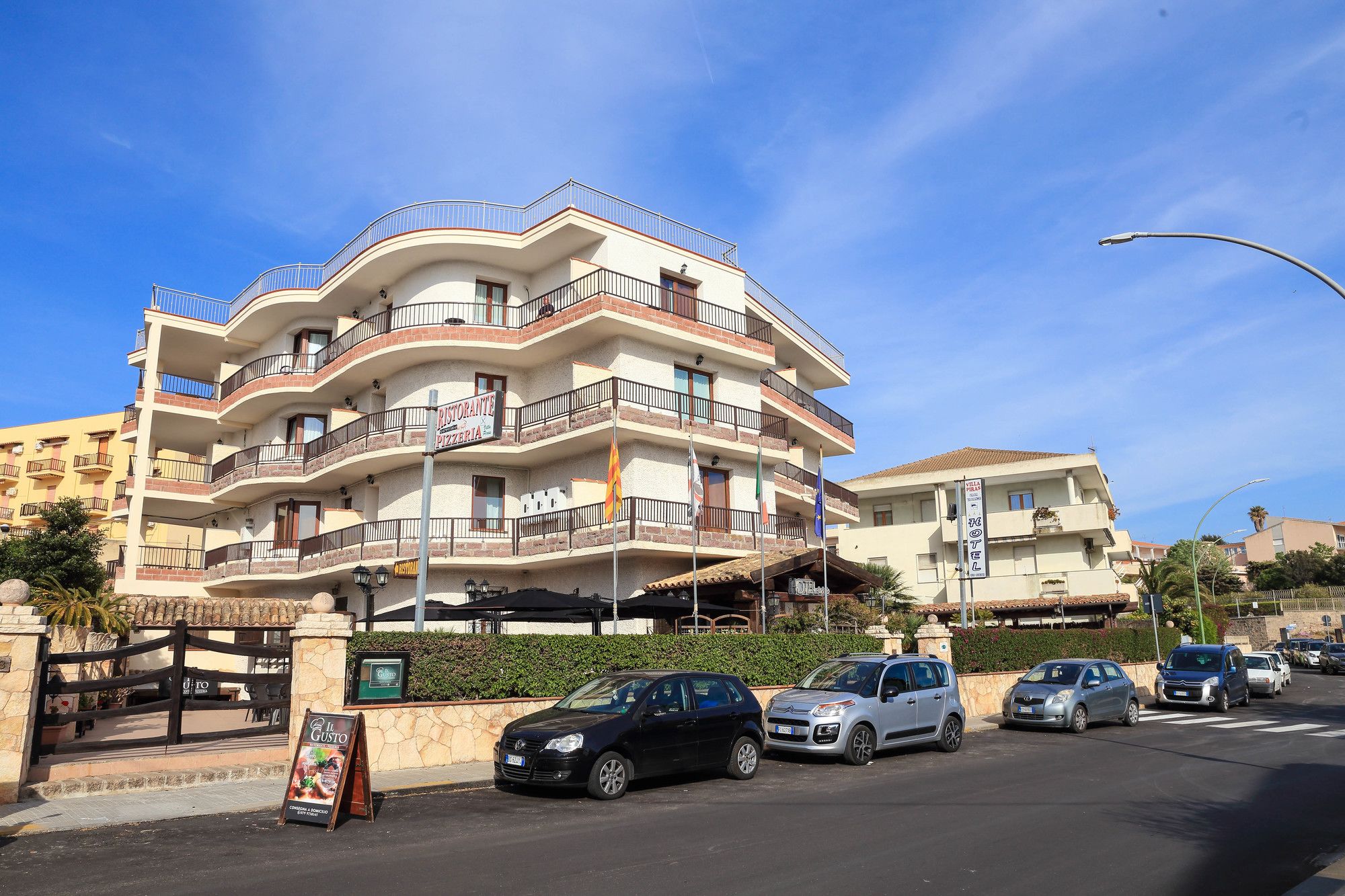 Фото Hotel Villa Piras