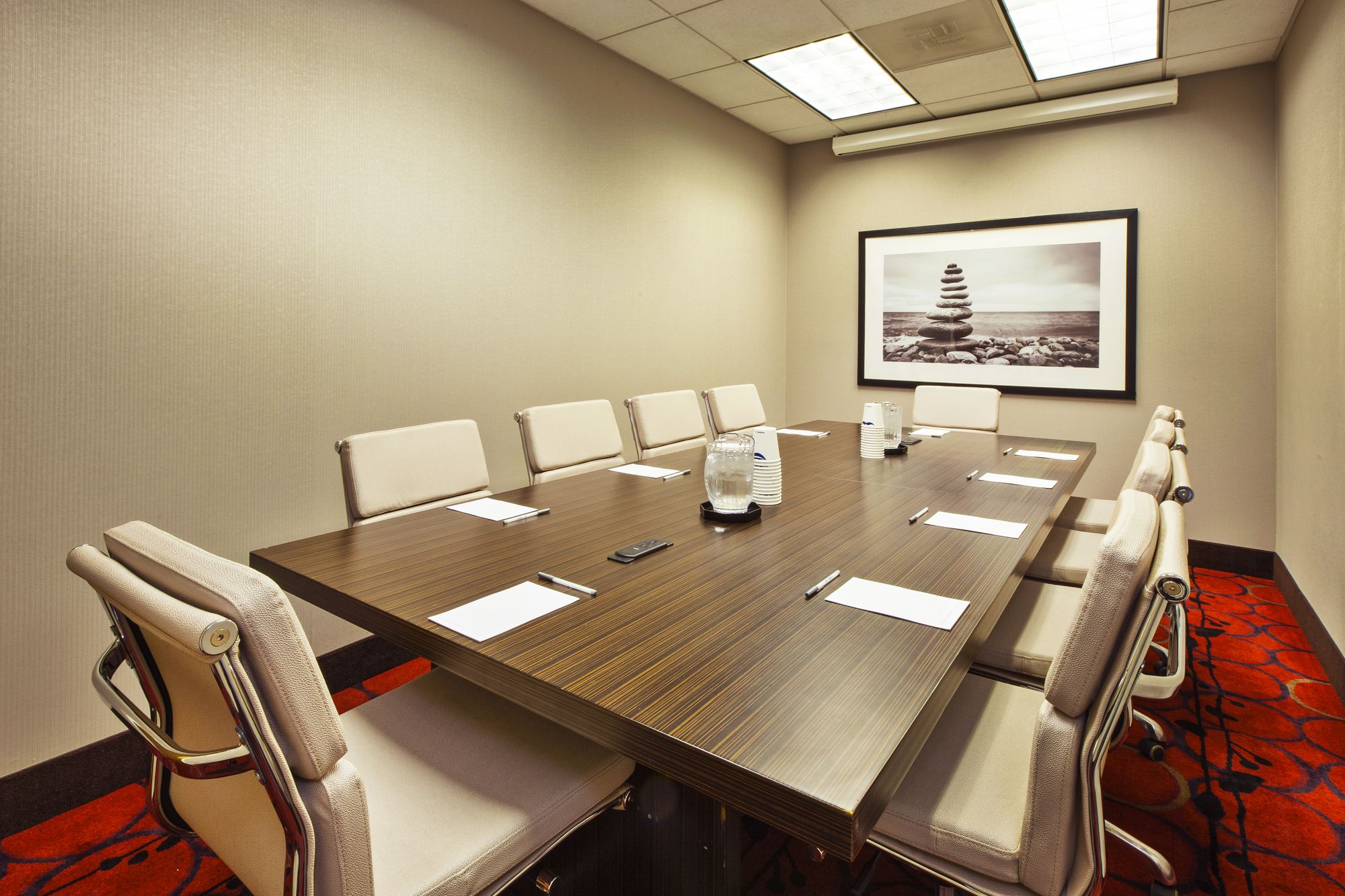 Фото Hampton Inn & Suites Providence/Warwick-Airport