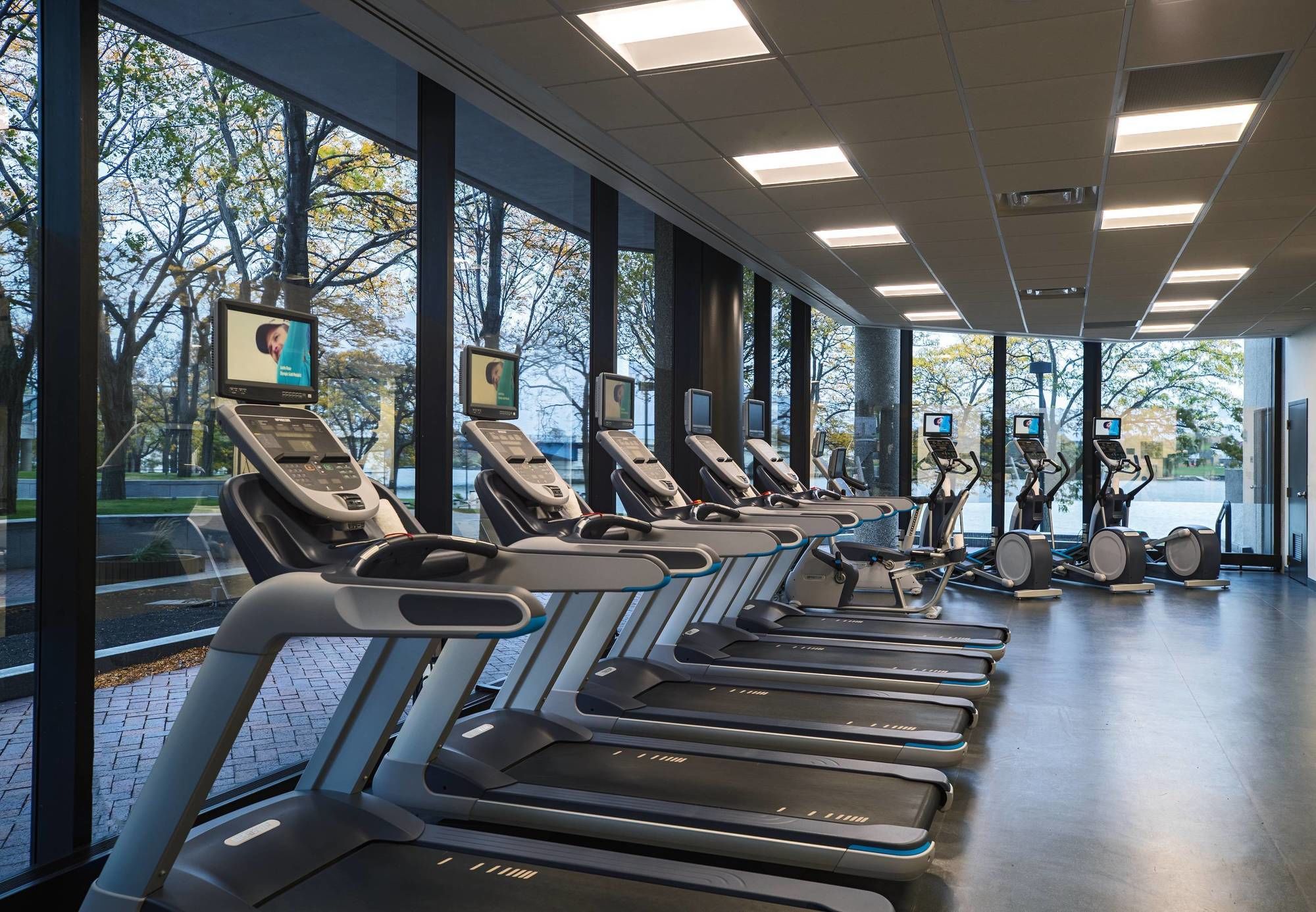 Фото Renaissance Toledo Downtown Hotel