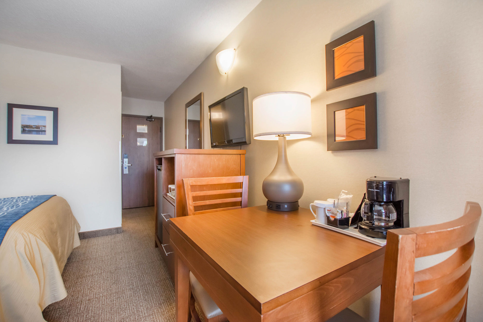 Фото Comfort Inn