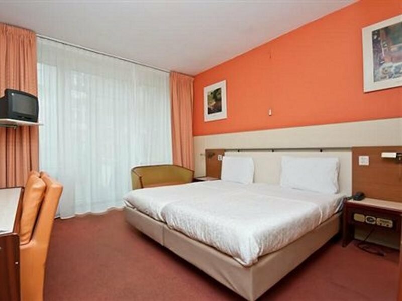 Фото отеля 4