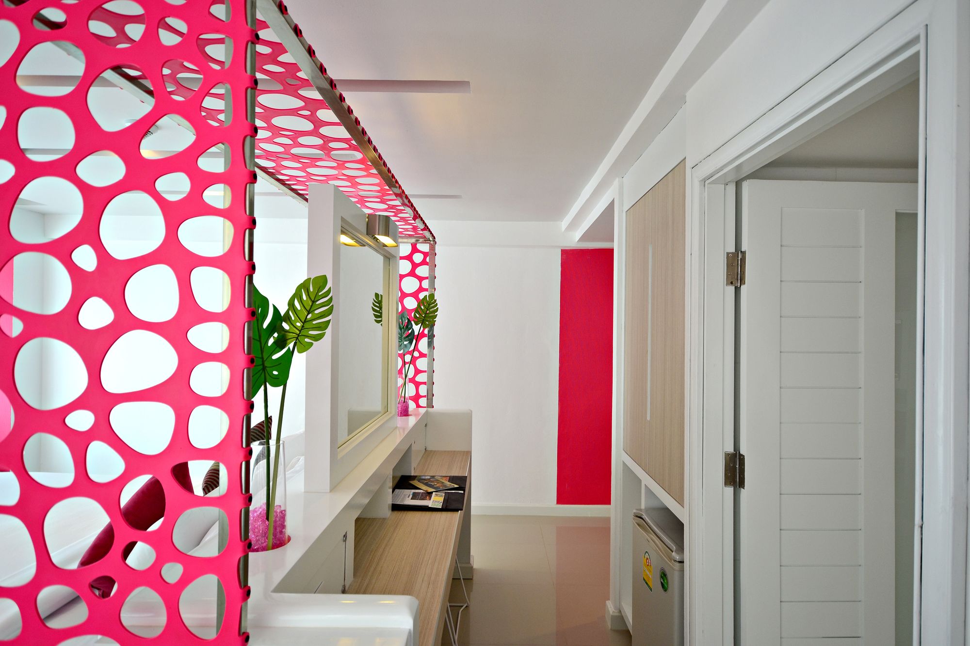 Фото Hinn - Namm Hotel