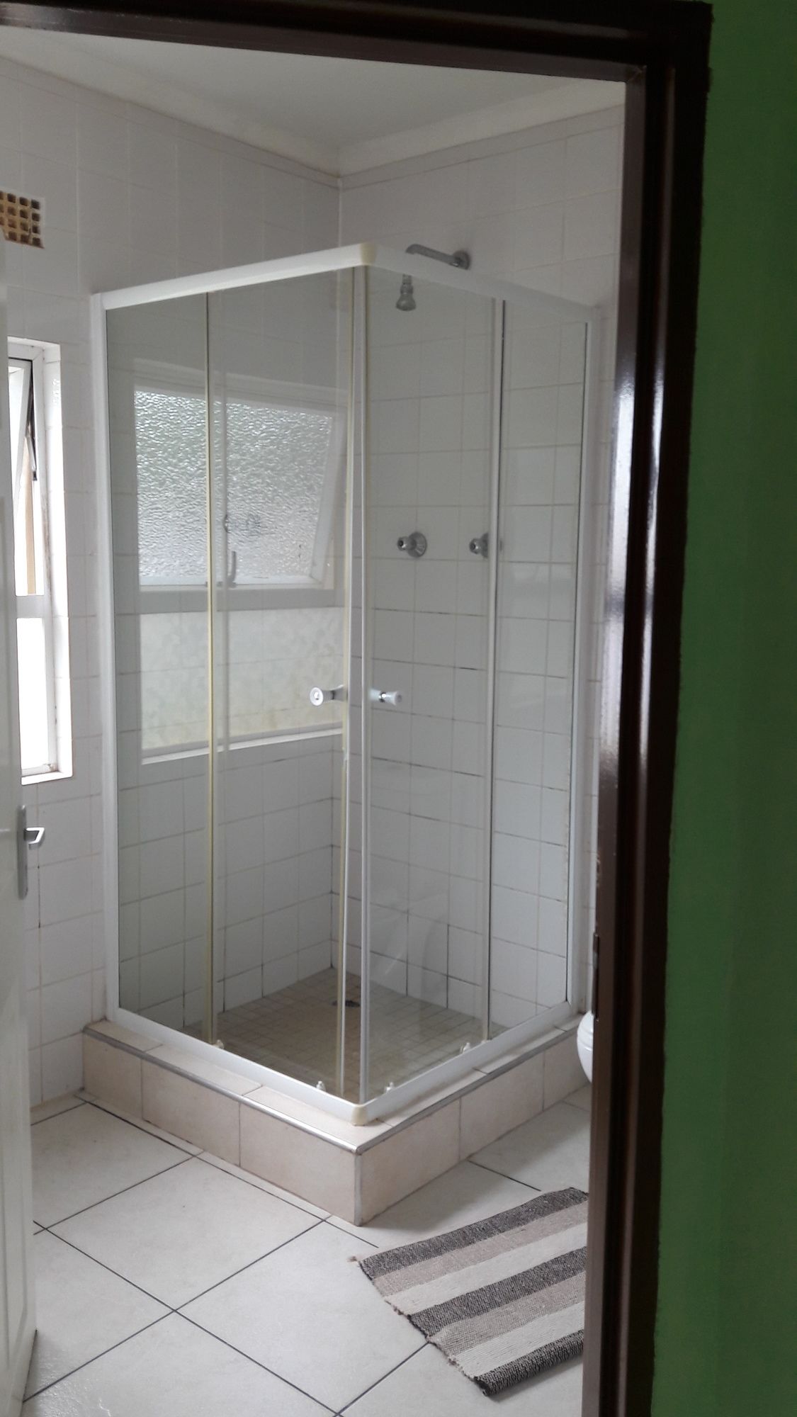 Фото Tasha Lodge