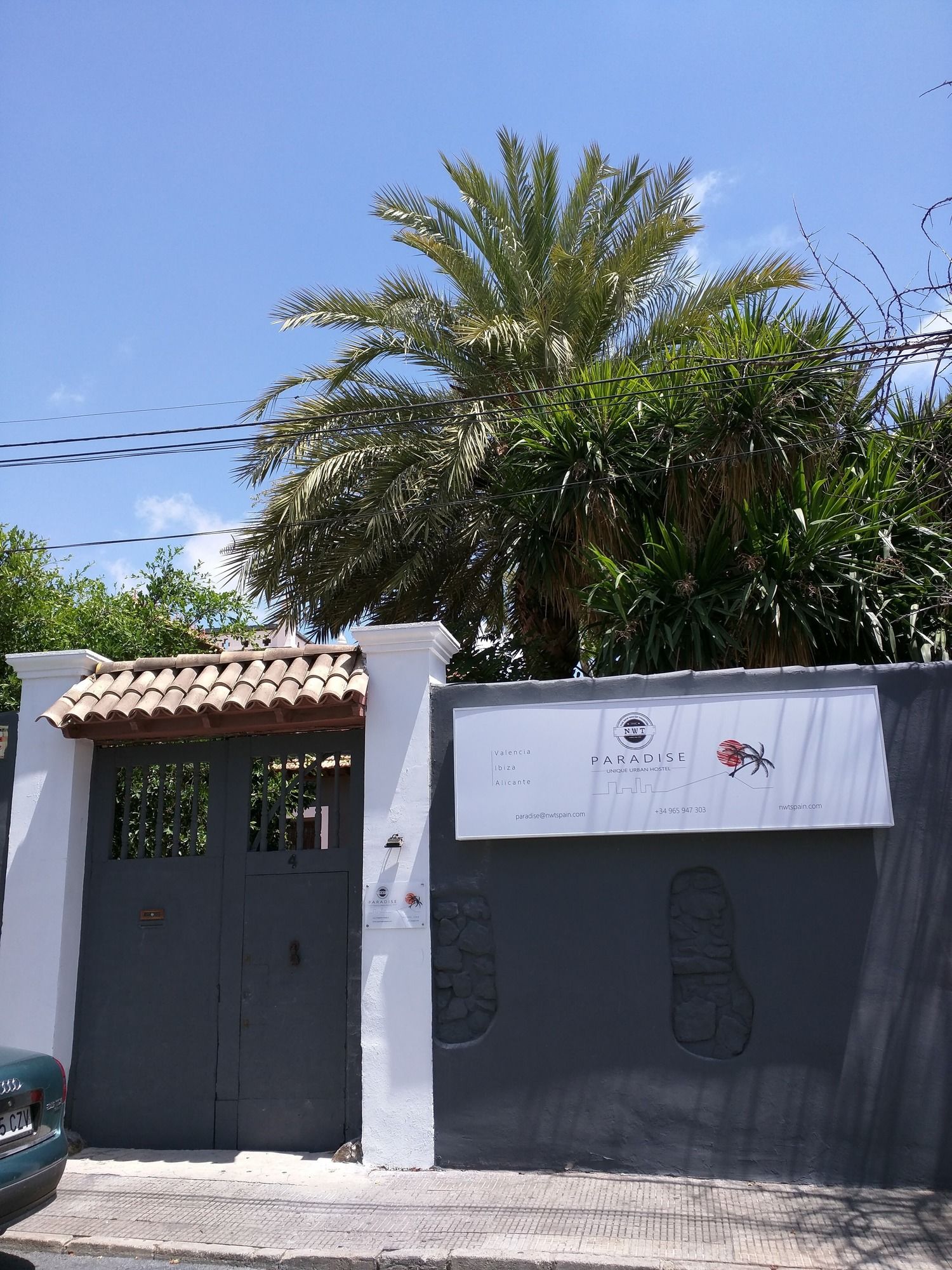 Фото Nwt Paradise Urban Hostel