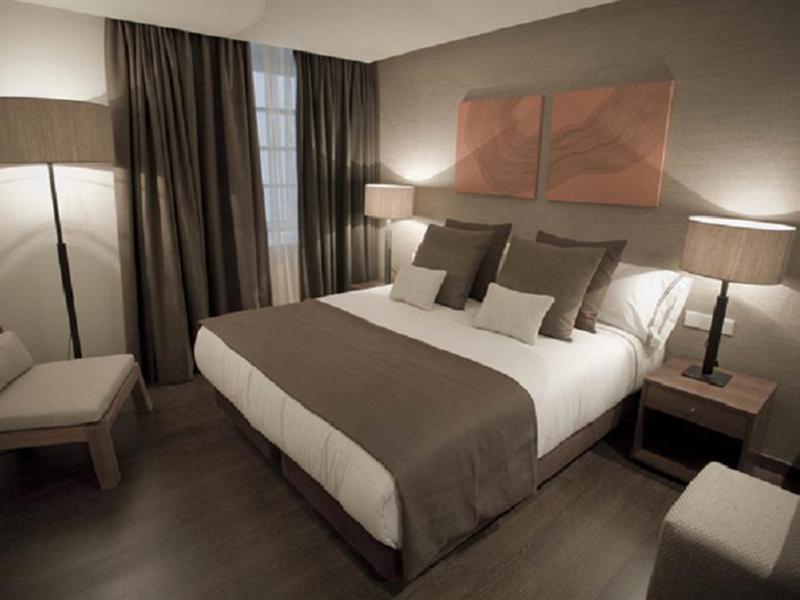 Фото Hotel Carrís Casa de la Troya