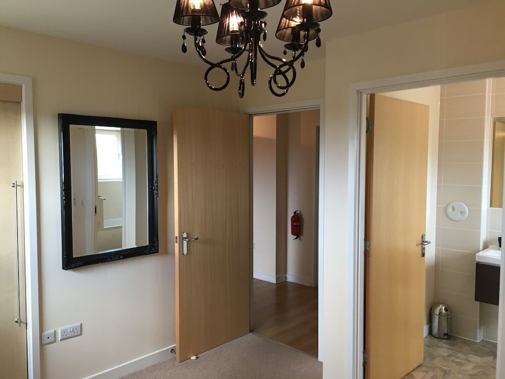 Фото Oakhill Apartments Edinburgh