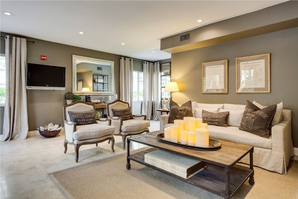 Фото Sun Harbour Boutique Hotel