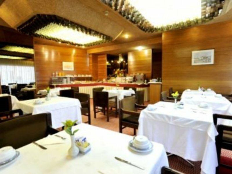 Фото Casual Inca Porto