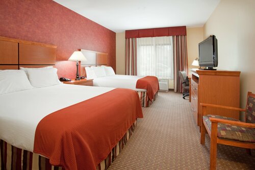 Гостиница Holiday Inn Express & Suites Loveland, an Ihg Hotel
