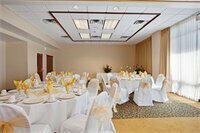 Гостиница Holiday Inn Palmdale-Lancaster, an Ihg Hotel в Палмдэйле