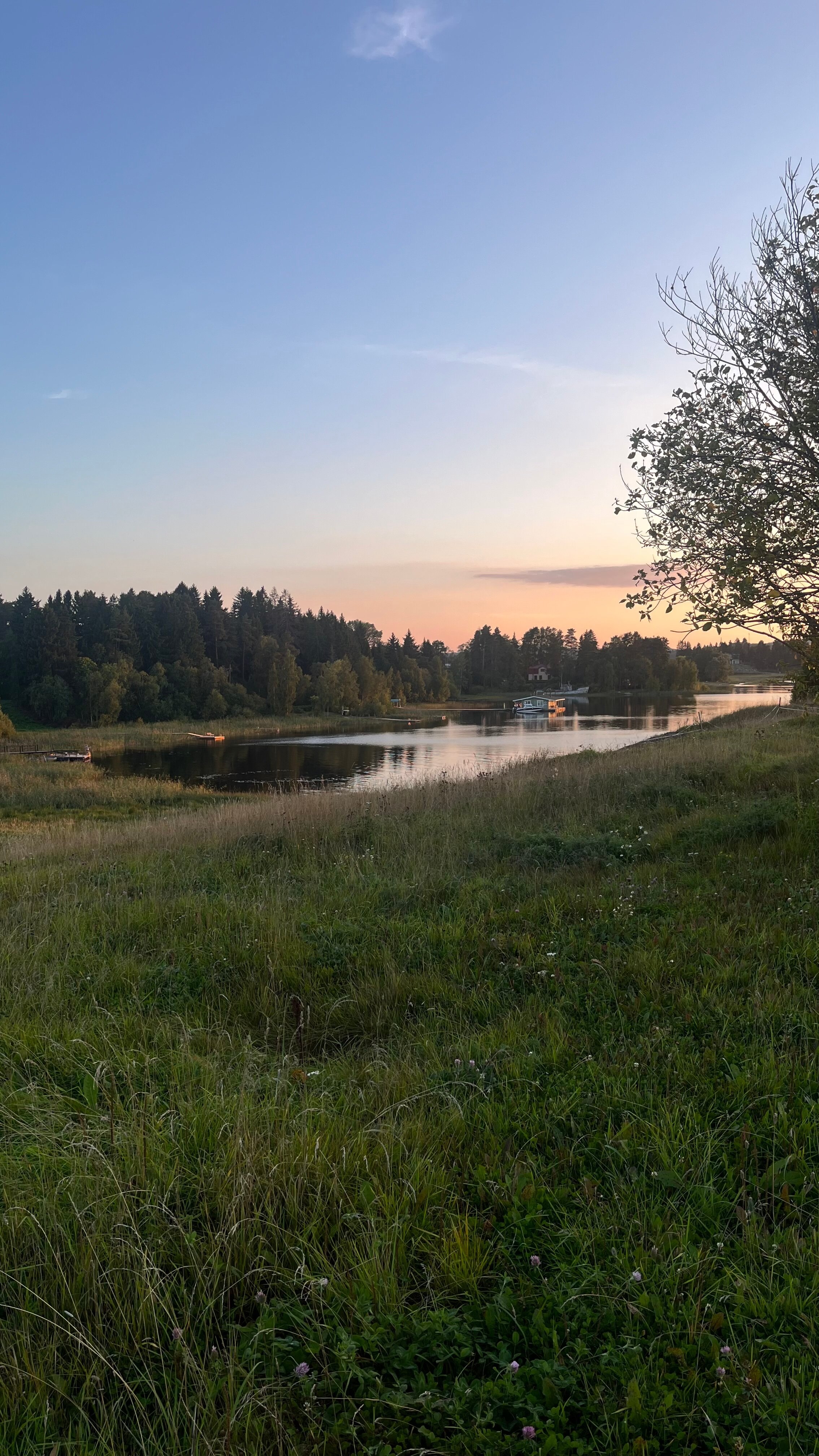 Фото Павола