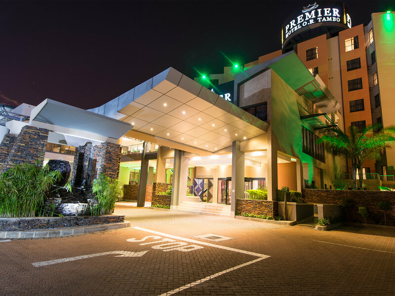 Гостиница Premier Hotel Or Tambo в Кемптон-Парке