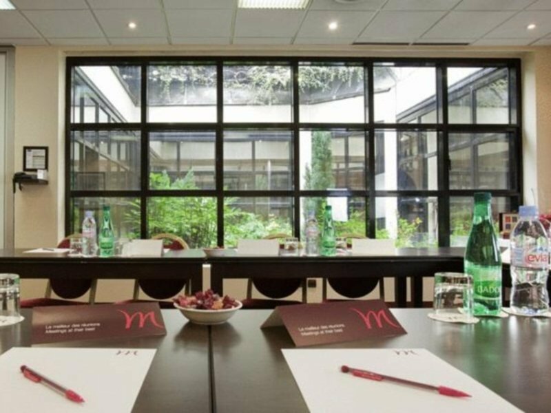 Фото Mercure Paris Eiffel Tower Grenelle Hotel