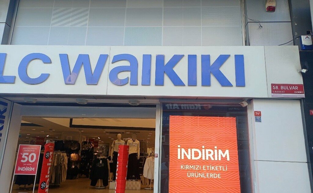 Clothing store LC Waikiki Türkiye, Istanbul, photo