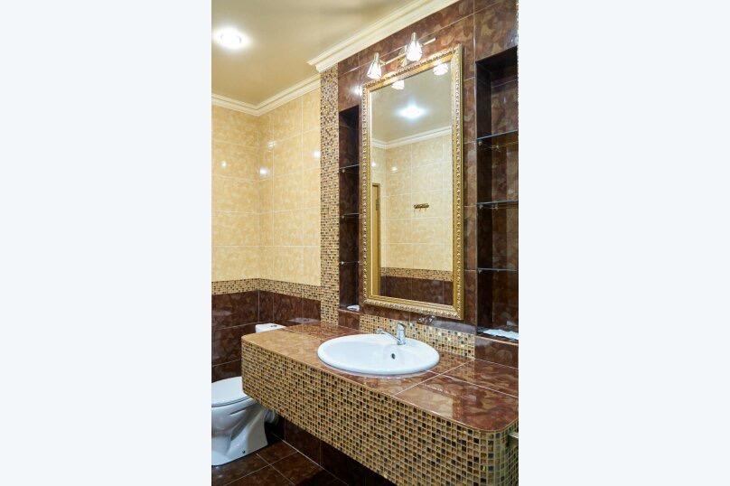 Фото Дом с дельфинами